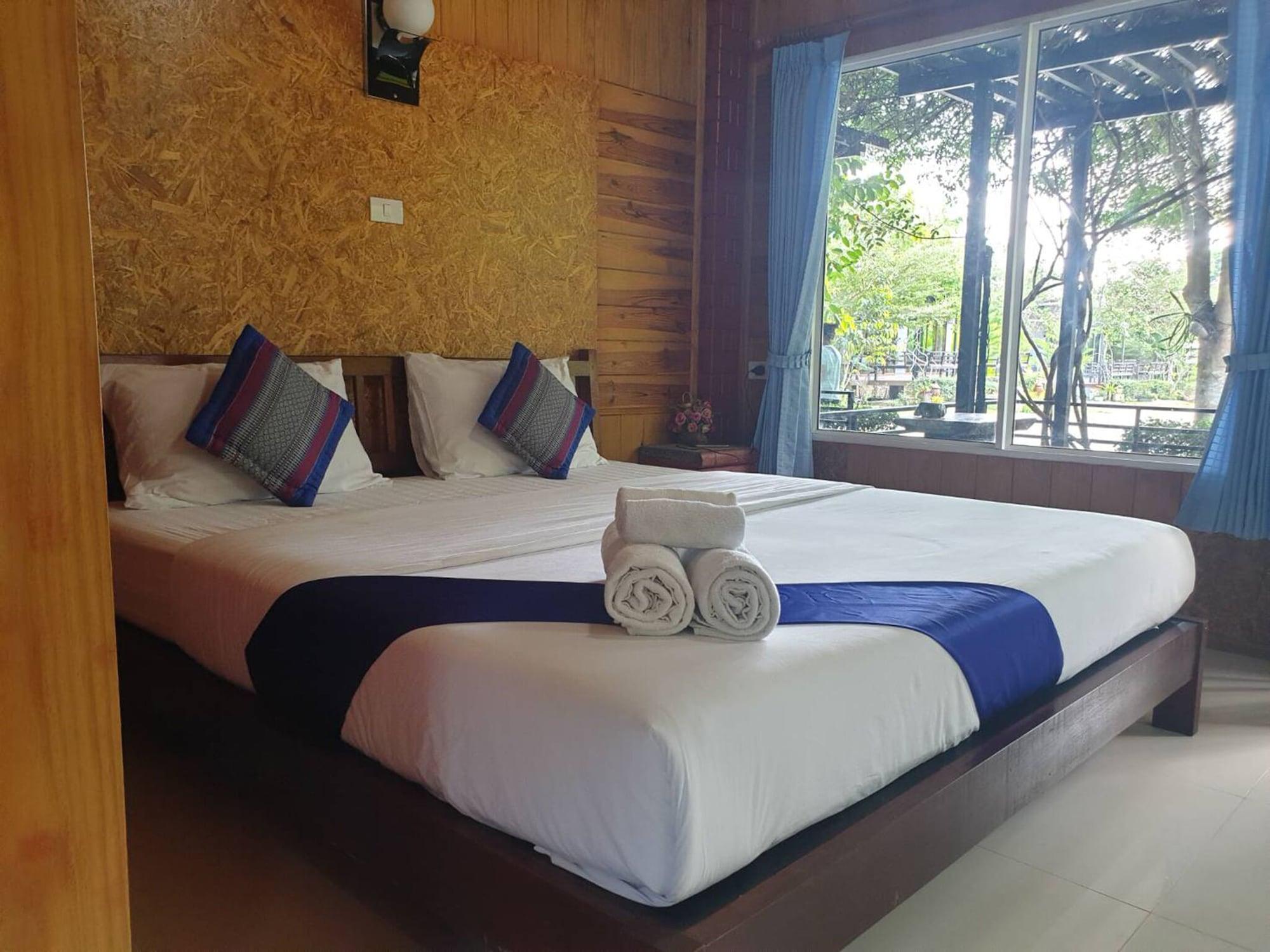 Baan Suan Hill Resort Ban Tha Khun Ngoại thất bức ảnh