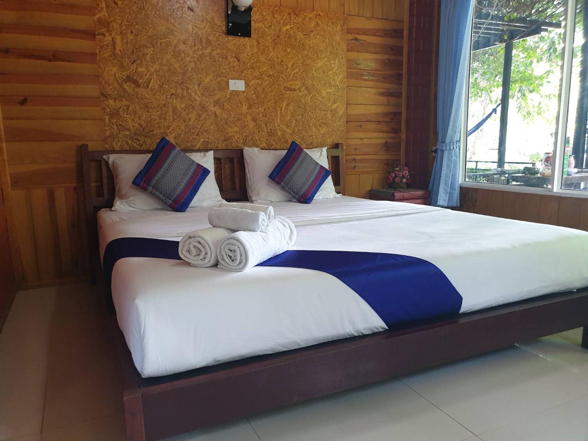 Baan Suan Hill Resort Ban Tha Khun Ngoại thất bức ảnh