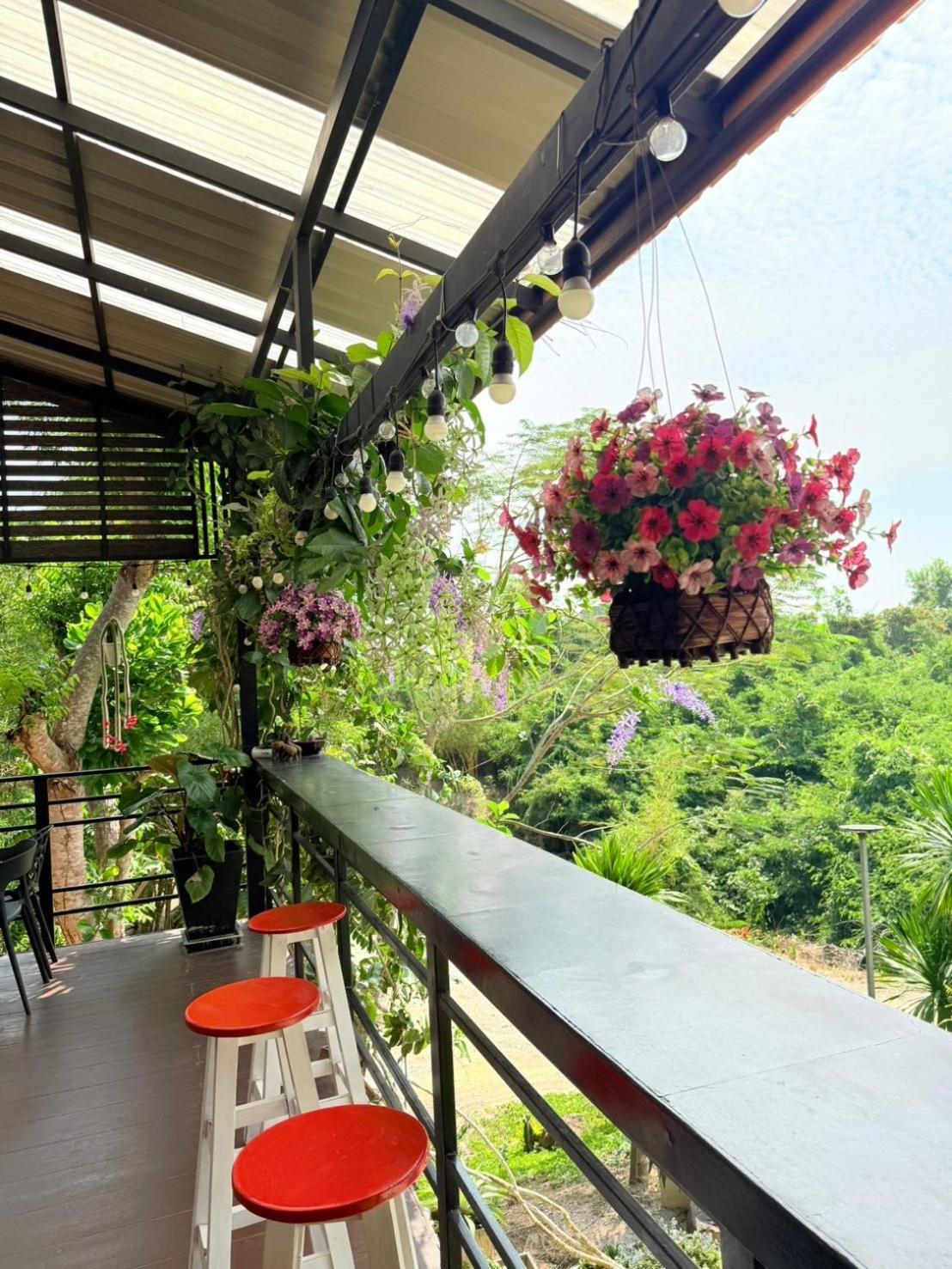 Baan Suan Hill Resort Ban Tha Khun Ngoại thất bức ảnh